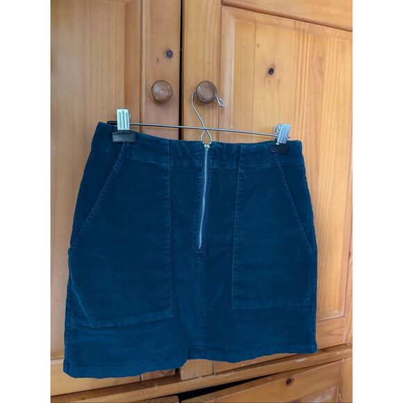 Jolt Medium Corduroy Skirt with Front Zipper & Patch Pockets - Picture 3 of 10